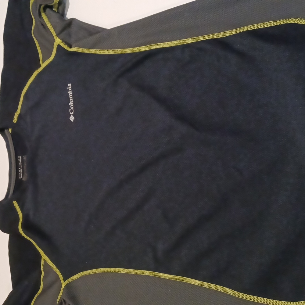 Columbia omni wick advance evaporation tee black grey(gray) and yellow